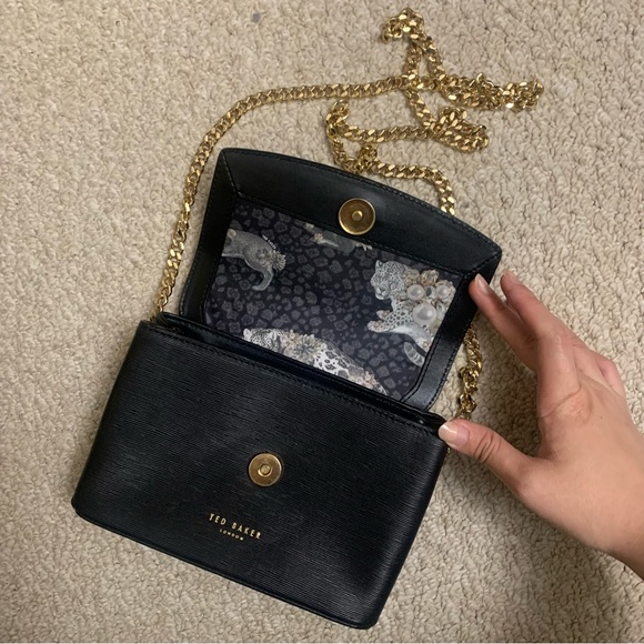 Ted Baker - Black Crossbody with Gold Chain and Gold Bow - Picture 8 of 8